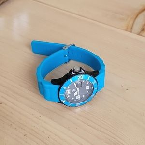 YO Time Blue Silicone Watch